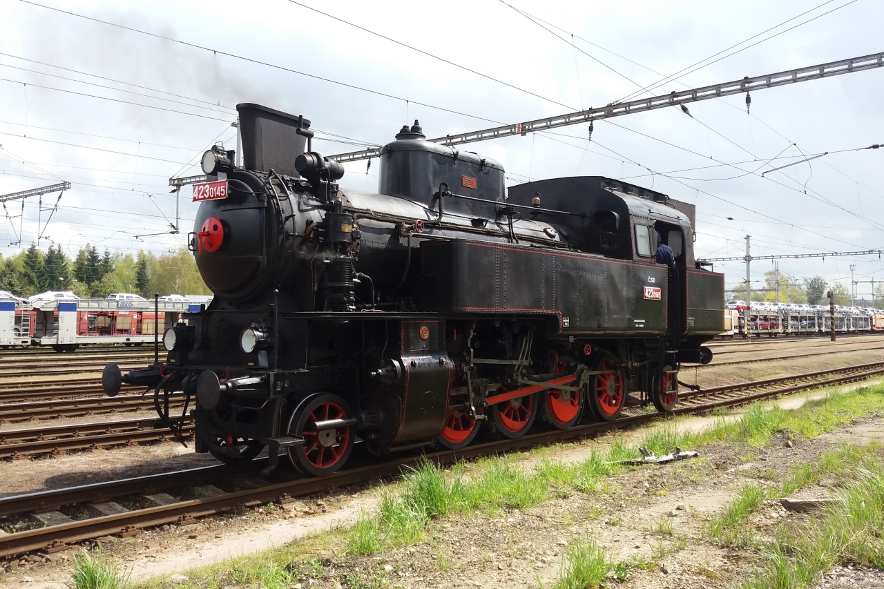 Parní vlak parní jízdy Velký Bejček